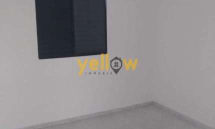 Casa em Jardim Carolina, Itaquaquecetuba: 2 dormitórios, 125m² por R$330.000