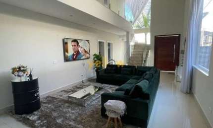 Casa em Condomínio Fechado em Residencial Real Park - Arujá, SP