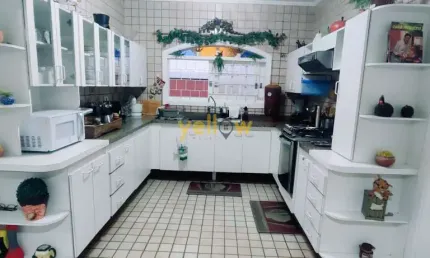 Casa Térrea em Condomínio Fechado em Arujázinho I, II e III - Arujá, SP