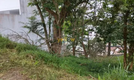 Terreno à venda no Jardim Imperial Hills III, Arujá 