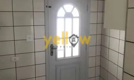 Imóvel de luxo em Jardim Rincão, Arujá: Casa de 180m² com 3 quartos e suíte por R$1.000.000
