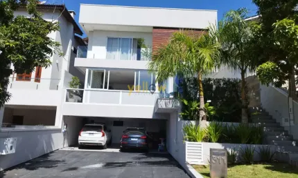 Casa de luxo em condomínio fechado em Arujá 5 com 5 dormitórios e 290m² por R$ 3.8 milhões