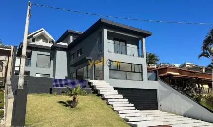 Casa em Condomínio Fechado em Condomínio Hills III - Arujá, SP