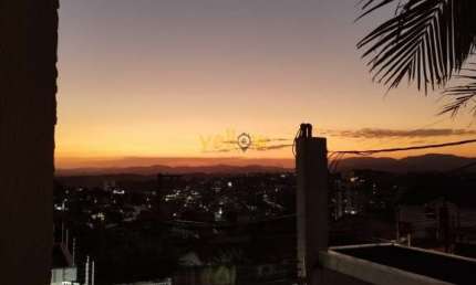 Casa de luxo em Chácara São José - Arujá: por R$2.200.000