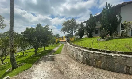 Chácara / sítio com 4 quartos à venda no Parque dos Jacarandás, Arujá 