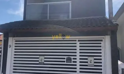 Casa de 210m² em bairro central de mogi das cruzes - 3 dormitórios, 2 suítes, 4 banheiros por r$550k para venda