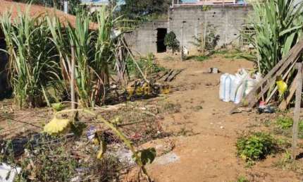 Terreno à venda na Vila Pilar, Arujá 