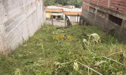 Terreno à venda no Jardim Josely, Arujá 