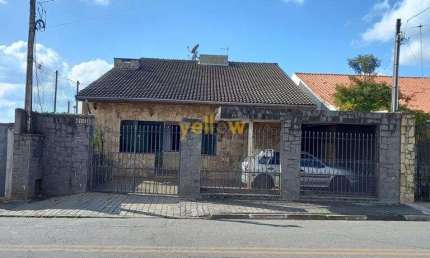 Casa de 4 dormitórios em Jardim Rincão - Arujá com 300m² por R$1.500.000 - Venda .