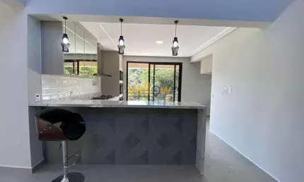 Encontre a sua casa dos sonhos em Jardim Maracana - Atibaia com 218M², 3 dormitórios, 2 suítes e 3 banheiros por R$1.700.000. Agende uma visita agora!
