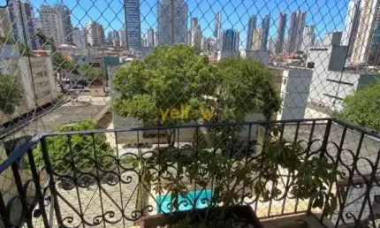 Espaçoso apartamento de 3 dormitórios em Vila Gomes Cardim - São Paulo por R$ 690.000 para venda.