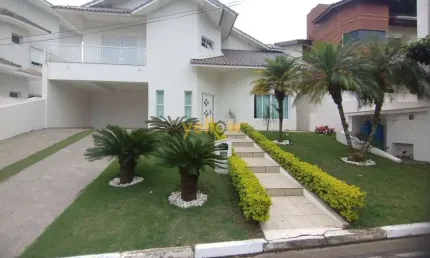 Casa em Condomínio Fechado em Jardim Fazenda Rincao - Aruja V - Arujá, SP