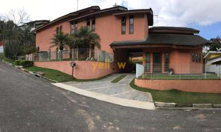 Casa de Luxo em Condomínio Fechado em Arujá - 320m², 5 Dormitórios, 5 Suítes, 6 Banheiros - Venda por R$2M
