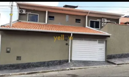 Casa de 150m² em Vila Cecilia - Mogi das Cruzes com 3 dormitórios e suíte por R$ 690.000