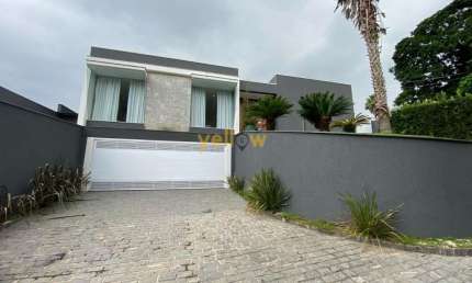 &lt;p&gt;Descubra o seu novo lar no Condomínio Arujazinho I, II e III, uma verdadeira joia localizada em Arujá, que combina conforto, segurança e praticidade. Esta impressionante casa de 4 dormitórios