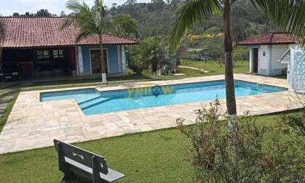 Chácara à Venda em Santa Isabel: 20.000m², 4 Dormitórios