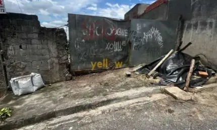 Terreno Residencial em Jardim Adriane - Itaquaquecetuba: Venda e Locação por R$ 200.000