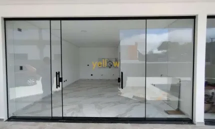 Locação de Sala no Centro de Arujá - 30m² por R$2200