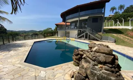 Casa em Condomínio Fechado em Guararema com 4 suítes e 212m² de área útil por R$2,5 mi - Venda e Locação