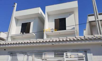 Casa de 135M² em Bairro de Arujá com 3 Suítes - Venda por R$850K