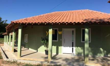 Chácara em Santa Isabel no Bairro do Pouso Alegre com uma aréa total 2738 m², sendo  310m² de aréa construída, 4 Dormitórios, 1 Suíte, com piscina 5x10,  por R$ 710.000 - Venda