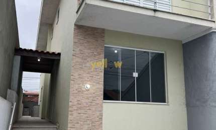 Casa em Bairro de Arujá América com 3 Dormitórios e 1 Suíte por R$ 650.000 - Venda