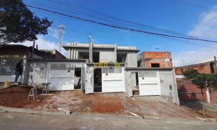 Casa de 90m² em Vila Itaquá Mirim, Itaquaquecetuba. 2 dormitórios, 1 suíte, 2 banheiros. Venda por R$ 450.000.00. Confira!