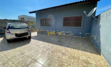 Casa à Venda/Aluguel em Jardim Real, Arujá - 250m², 2 Quartos