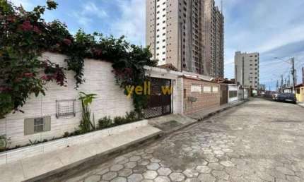 Casa à Venda em Jardim Lunamar - 2 Dorms por R$ 395.000