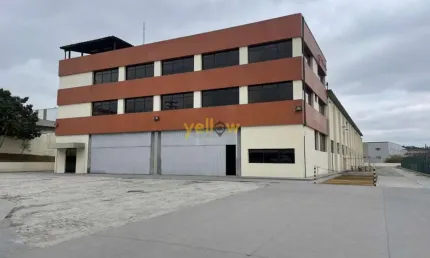 Barracão / Galpão / Depósito para alugar no Centro Industrial de Arujá, Arujá 