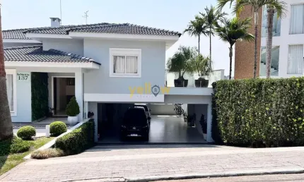 Casa luxuosa em arujá 5: 5 suítes e 800m² por r$ 7.590.000