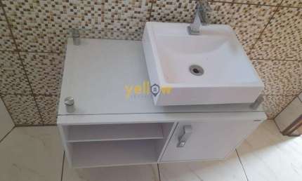 Casa à Venda em Jardim Parateí, Guararema - 3 Dormitórios