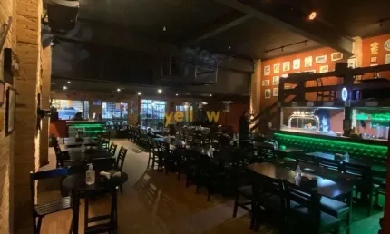 Prédio Comercial em Vila Pedroso - Arujá: 400m² à Venda