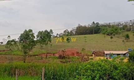 Terreno Rural em Santa Isabel no Bairro do Pouso Alegre: 30.000m² para Locação