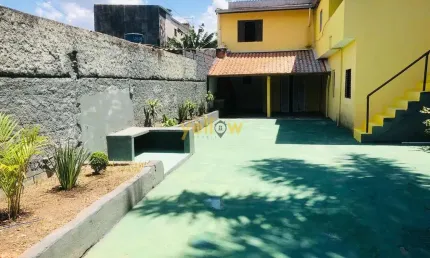 Casa à Venda em Arujá: 3 Dormitórios e 2 Suítes por R$395 mil