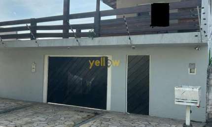 Venda de Casa em Arujá: 4 Dormitórios por R$ 700 mil
