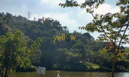 Casa Luxuosa em Arujá: 5 Suítes em Condomínio Hills III