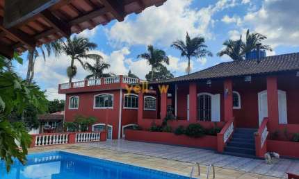 Chácara à Venda em Santa Isabel: 6 Dormitórios por R$800k