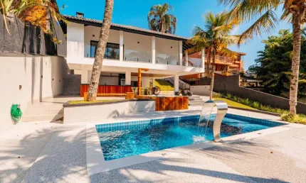 Casa para Venda e Locação em Condomínio Fechado em Arujázinho I, II e III - Arujá, SP
