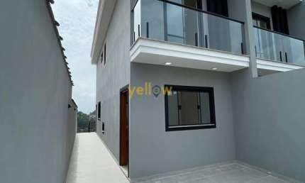 'Casa à Venda em Itaquaquecetuba - 100m², 2 Dormitórios'