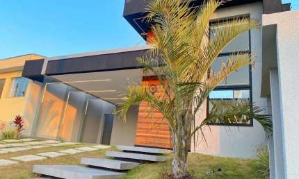 Casa em Alto Ipiranga: 3 Dormitórios em Condomínio Fechado