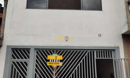 Casa à Venda em Guaianases: 4 Dormitórios por R$460.000