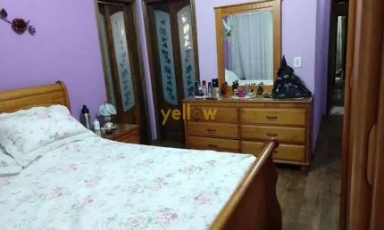 Venda de Casa com 3 Dorms e 1 Suíte em Vila Nhocuné - SP