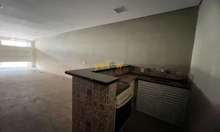 Casa à Venda em Arujá: 3 Dorms, 1 Suíte, 279m² por R$500 mil