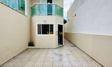 Casa à Venda em Jardim Coqueiro - 2 Dorms por R$450 mil