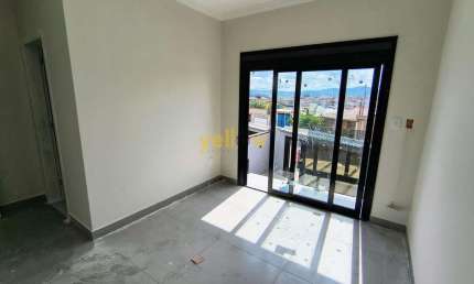 Casa à Venda em Vila Nova Bonsucesso - 3 Dorms, 1 Suíte