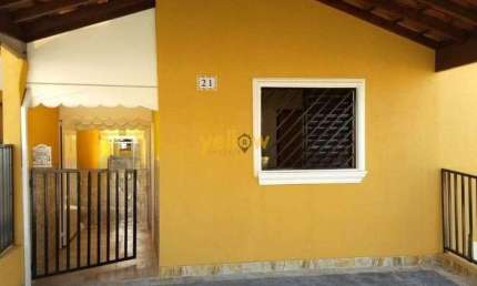 Casa em Jardim Carolina - 3 Dormitórios, 100m² por R$340 mil