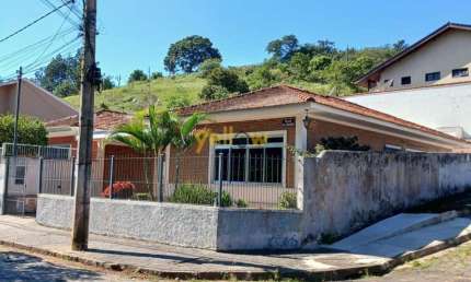 Casa à Venda em Lanificio, Santa Isabel - 3 Dormitórios