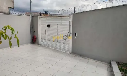Casa à Venda em Estância Guatambu, Itaquaquecetuba, 77m², 2 Suítes