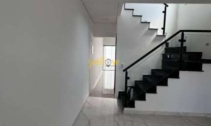 Casa à Venda em Itaquaquecetuba - 3 Dorms, 1 Suíte, 120m²